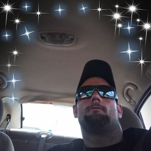 Meet your Posher, Travis